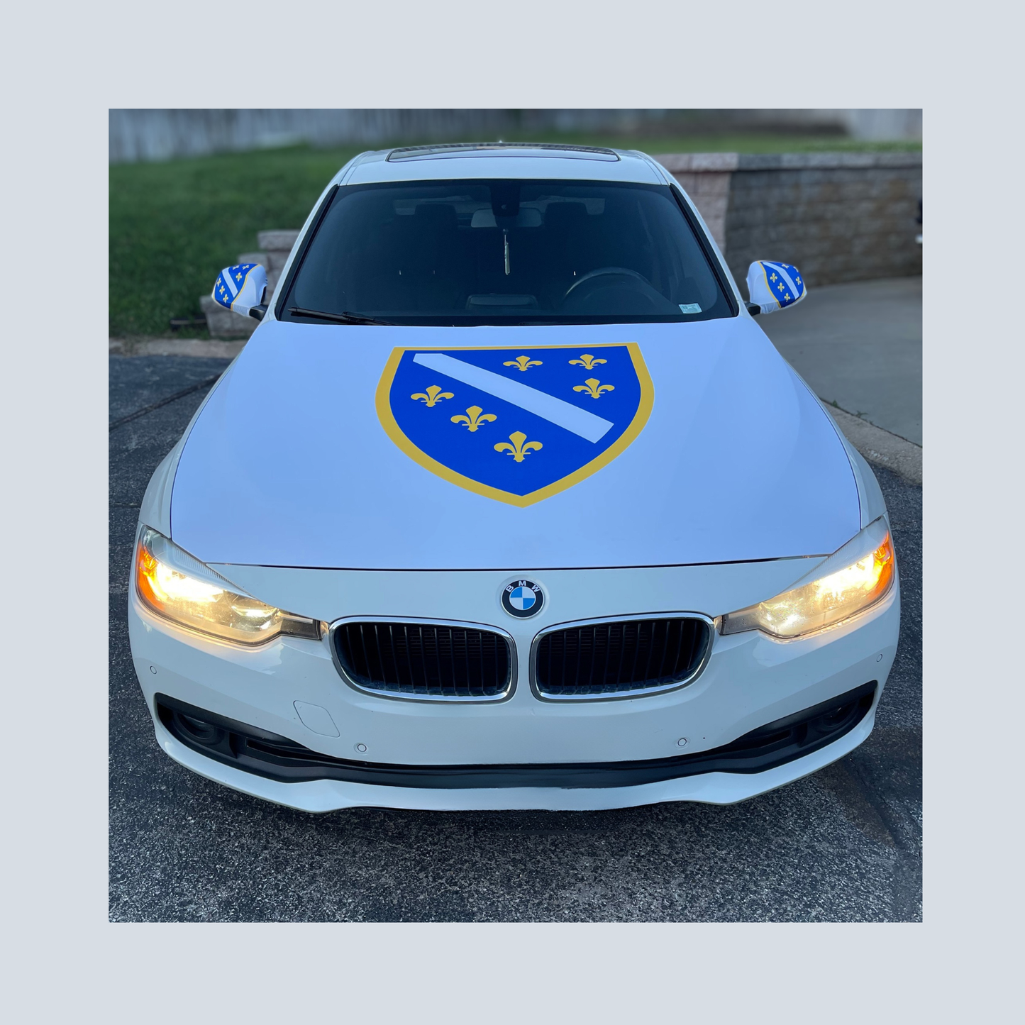 Bosna Ljiljan Crest Car Hood & Mirror Flag Set
