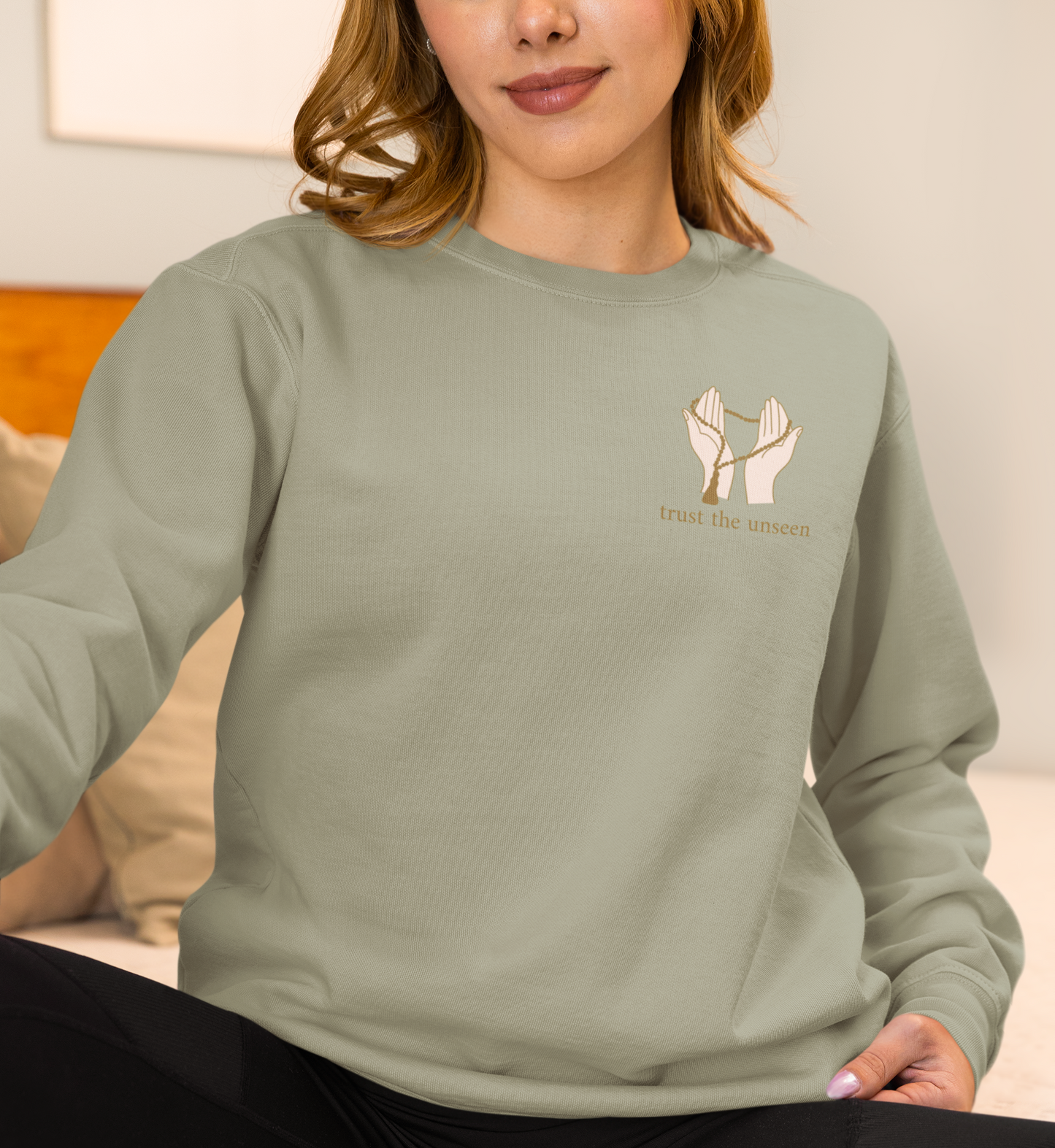 Trust the Unseen Muslim Sweatshirt – Islamic Faith Crewneck